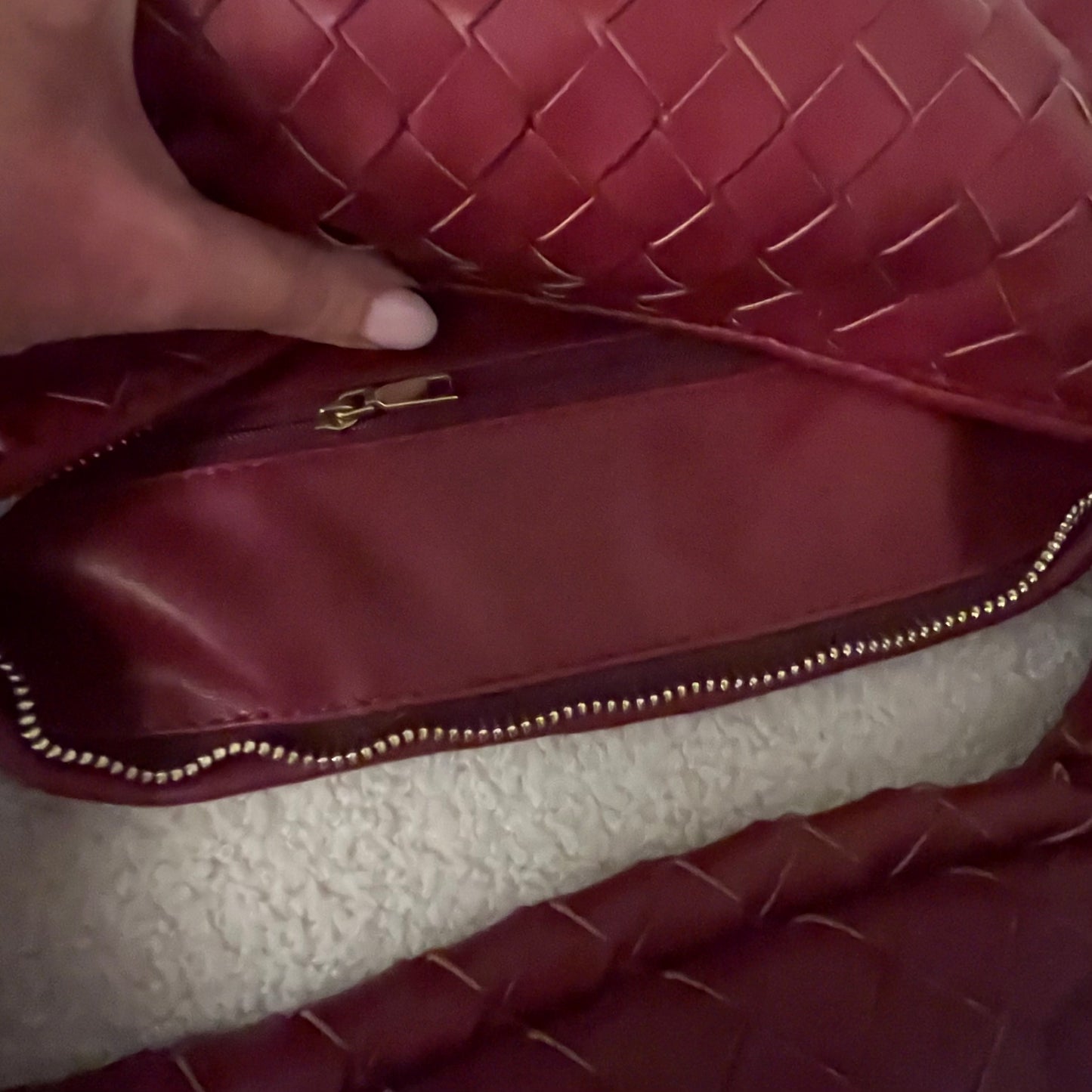 LARGE KNOT BAG BURGUNDY