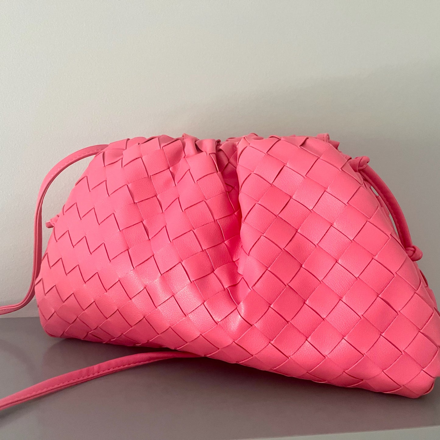 CLOUD CLUTCH BAG PINK